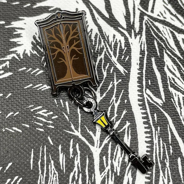 Wardrobe Key Pin – magicalbornsisters